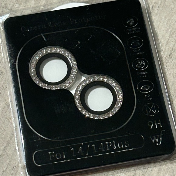 WildFlower iPhone 14/Plus Camera Bling Protector - Picture 2 of 2